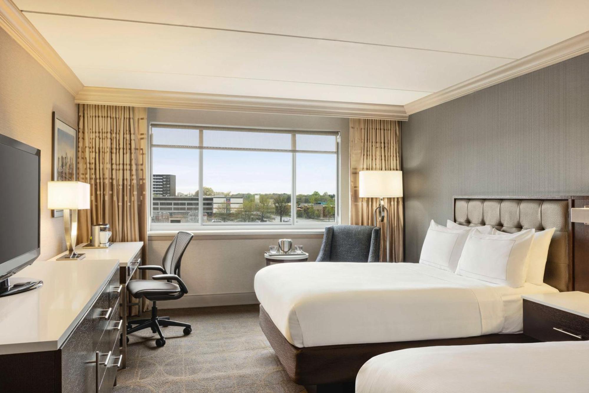 Hilton Philadelphia City Avenue Exterior foto