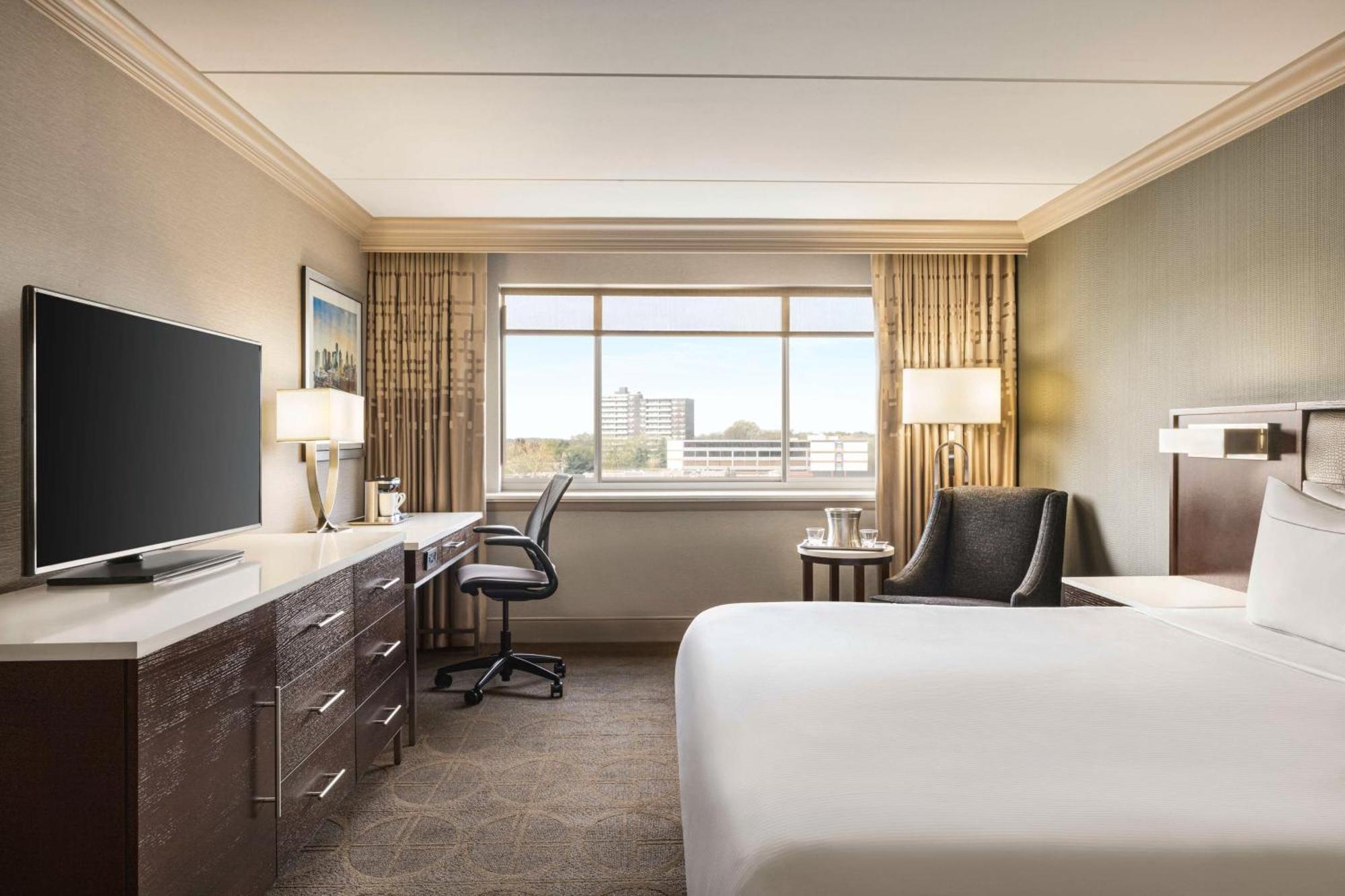 Hilton Philadelphia City Avenue Exterior foto